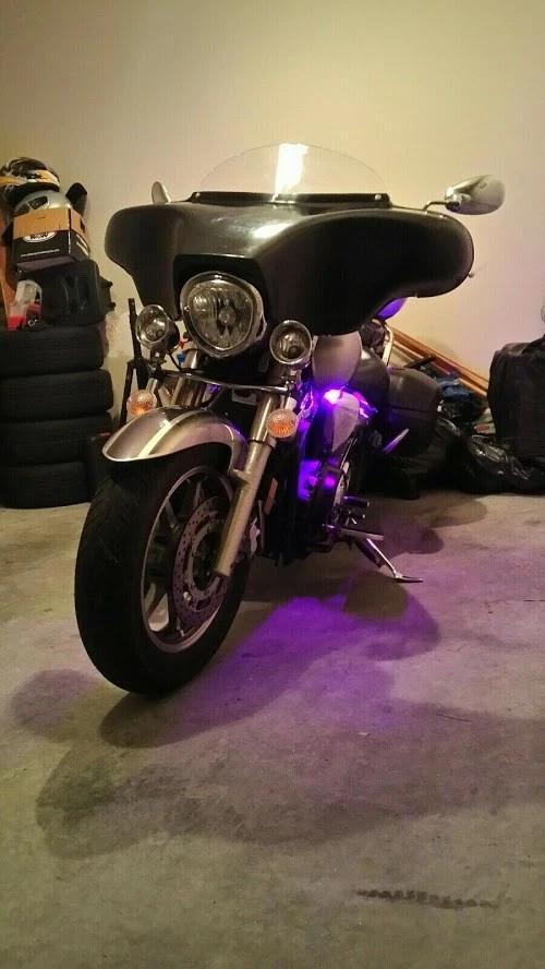 CARENADO BATWING PARABRISAS PARA YAMAHA VSTAR V STAR 1300 PROTECTOR AGUJEROS 5" Foto 2 de 4