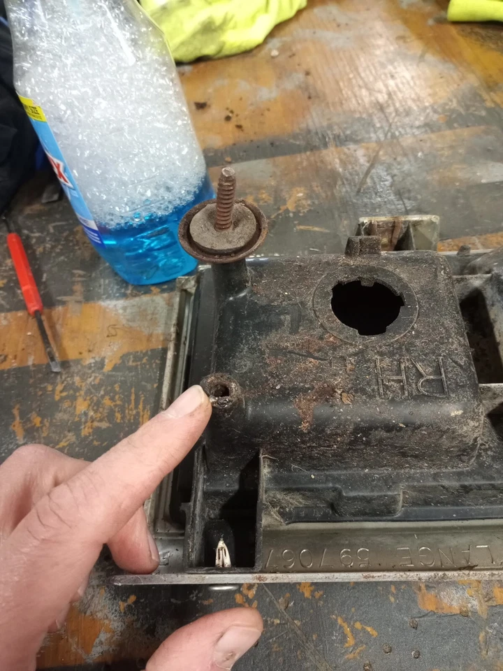 Luz trasera para pasajero derecho Pontiac Phoenix 80 81 1980-1981 Foto 4 de 4