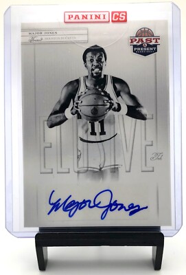 2011-12 Panini Past & Present MAJOR JONES Elusive (Autograph)