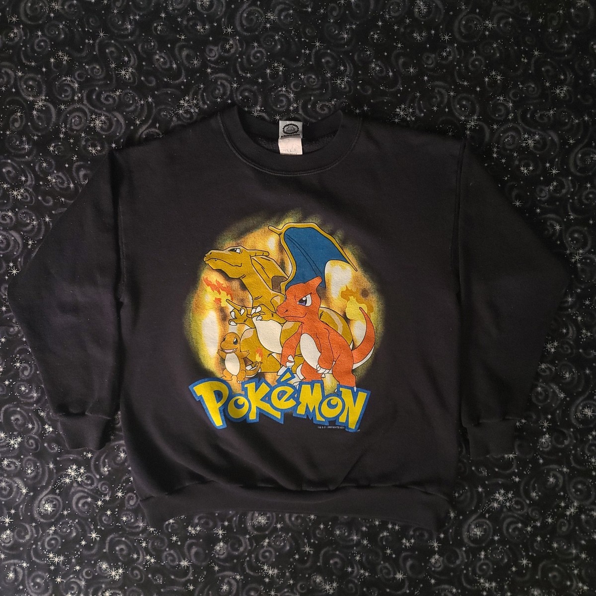 Vintage 90s Pokemon Charizard Graphic Crew Neck Sweatshirt 1999 