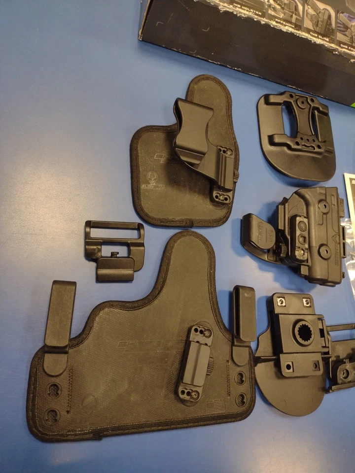 Alien Gear Glock 43X 9mm Core Carry Pack Holster RH 4 Carry Positions Gun Kit  - Image 2 of 4