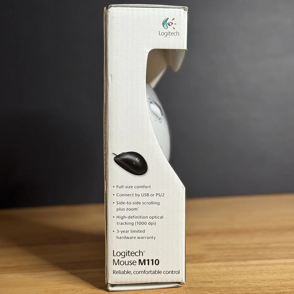 ⚡️NEW RARE Logitech M110 WHITE Full Size Wired USB Mouse Plug & Play ⚠️SEALED - Image 4 of 4
