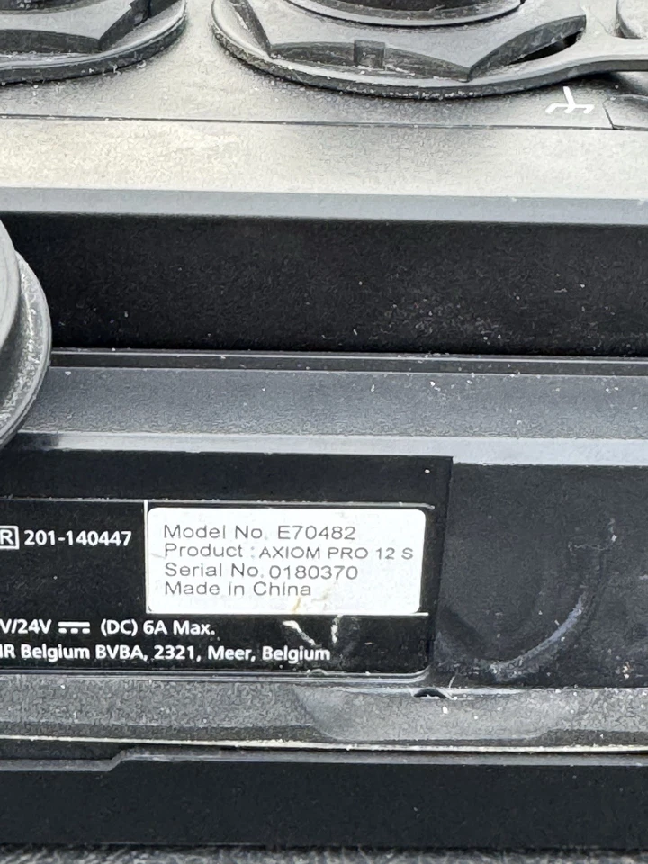 Raymarine Axiom Pro 12 S Chartplotter Fishfinder MFD with LNC Charts E70482 - Image 2 of 4