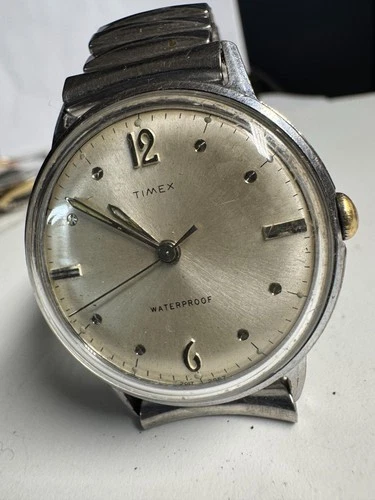 Timex Vintage 1967 Marlin 33MM Dot Dash Wind Up Worn Crown 2017 2467 Runs Good