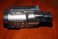 Samsung Video Camera 8 SCA-15 Camcorder AS-IS No Battery or Charger Untested