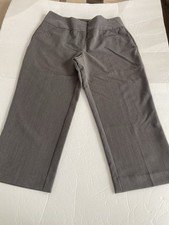 Nicole Miller New York Gray Cropped Pants Size 6