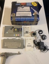 Atari XEGS Konsole +XEGS Tastatur +XEGS Grau Joystick + Light Gun. KOMPLETT GETESTET