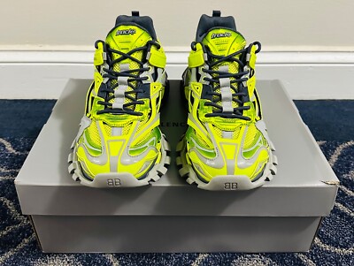 【よう】 balenciaga 2点 Balenciaga Speed sneakers for Kids Unisex - Beige in UAE