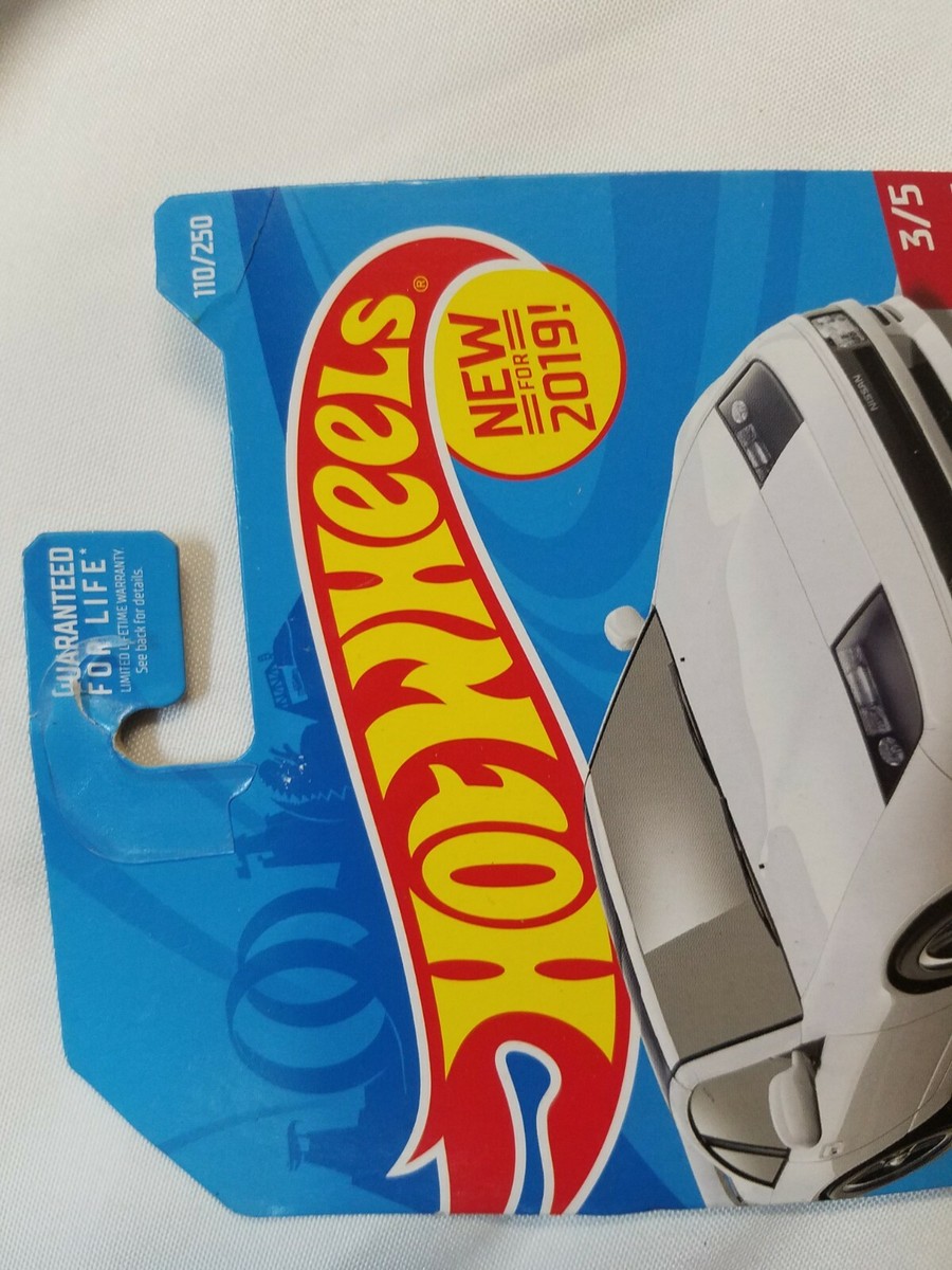 HOT WHEELS NISSAN SERIES NISSAN 300ZX TWIN TURBO WHITE 1/64
