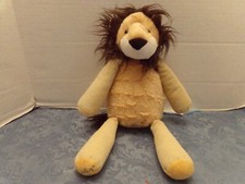 RETIRED 2010 ROARBERT THE LION SCENTSY BUDDY PLUSH STUFFED DOLL