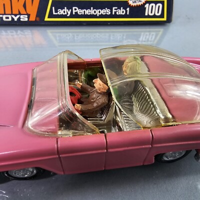 Dinky Toys Thunderbirds FAB 1 Lady Penelope's Car Pink Diecast No