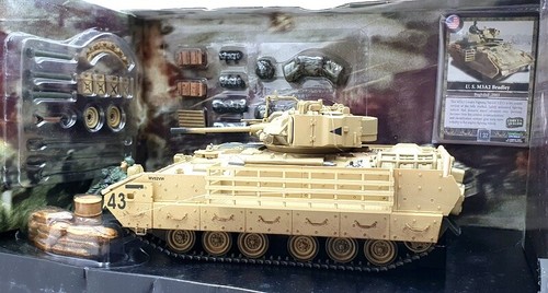Forces Of Valour 1/32 Scale 80202 - US M3A2 Bradley Baghdad 2003 - Picture 2 of 5