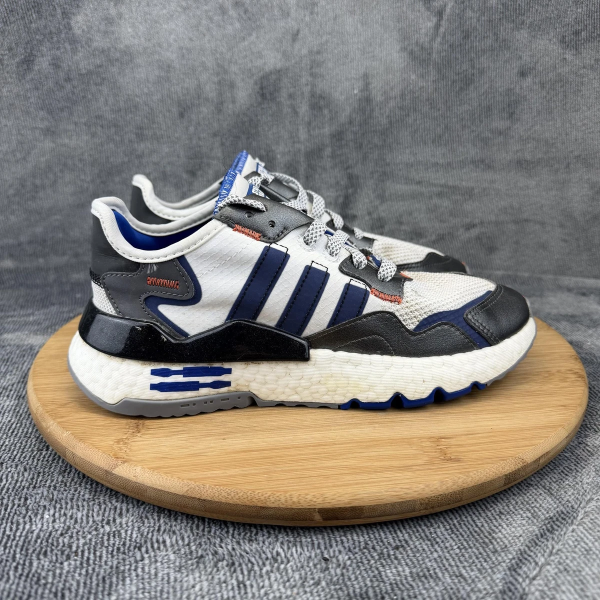 Adidas Nite Jogger Star Wars Shoes Mens Size 6.5 White Running Sneakers FV8040 adidas Star Wars Nite Jogger X Mens Grey White FV8040 Men main image 3