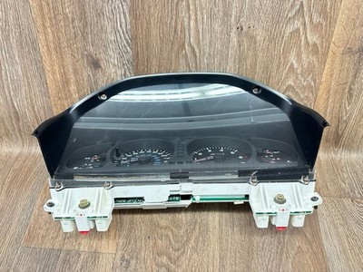 min10ページ 2000-2002 Toyota Landcruiser w Skid Control speedometer cluster