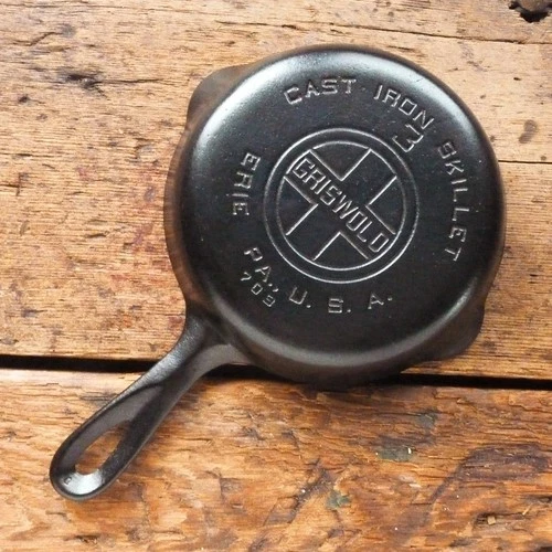 Vintage GRISWOLD Cast Iron SKILLET Frying Pan # 3 LARGE BLOCK LOGO - Ironspoon