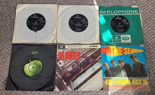 JOB LOT OF BEATLES/SEARCHERS EP & 45RPM 7" RECORD VINYL