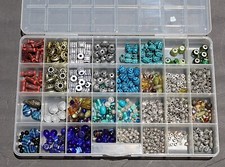 Huge Jewelry Making Supplies Lot   Hundreds of Beads  Components