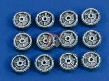 Verlinden 1/35 Damaged Rubber-Tired Suspension Wheels Sherman Tank (12 pcs) 2600