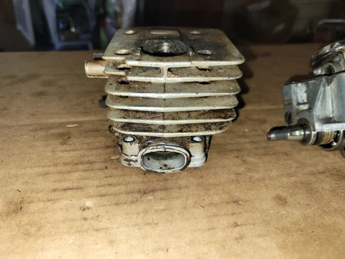 Jonsered OEM 520SP Chainsaw Cylinder Piston Crankshaft Used Chainsaw Part - Picture 2 of 10