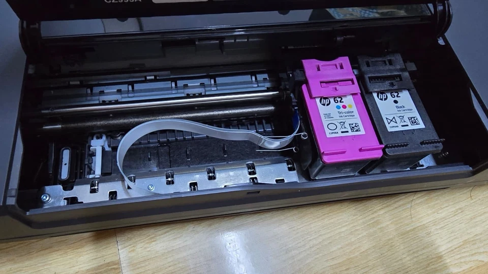 HP OfficeJet 200 Mobile Printer Black - Image 3 of 4