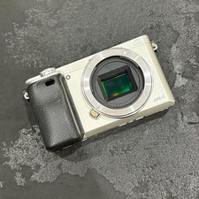 SONY 6000
