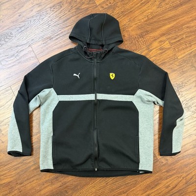 FERRARI ロゴ入りデザインPUジャンパー　　　新品未使用品　XLサイズ Puma x Ferrari Jacket Men 2XL Black Gray Fleece Full Zip Hooded