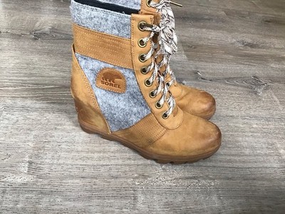 Sorel Lexie Womens Size 10 Wedge Boots Wool Felt Camel Leather NL3376-224