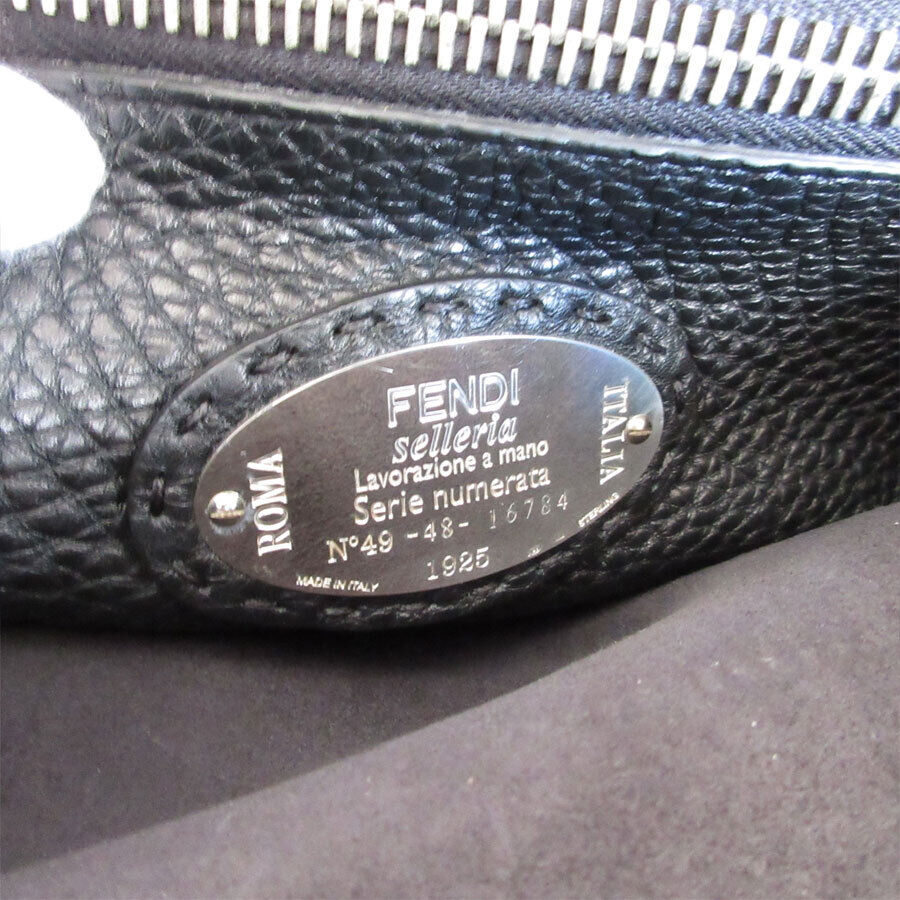 Auth FENDI Selleria Peekaboo FitHandbag Shoulder Bag black Auth FENDI Selleria Peekaboo FitHandbag Shoulder Bag black