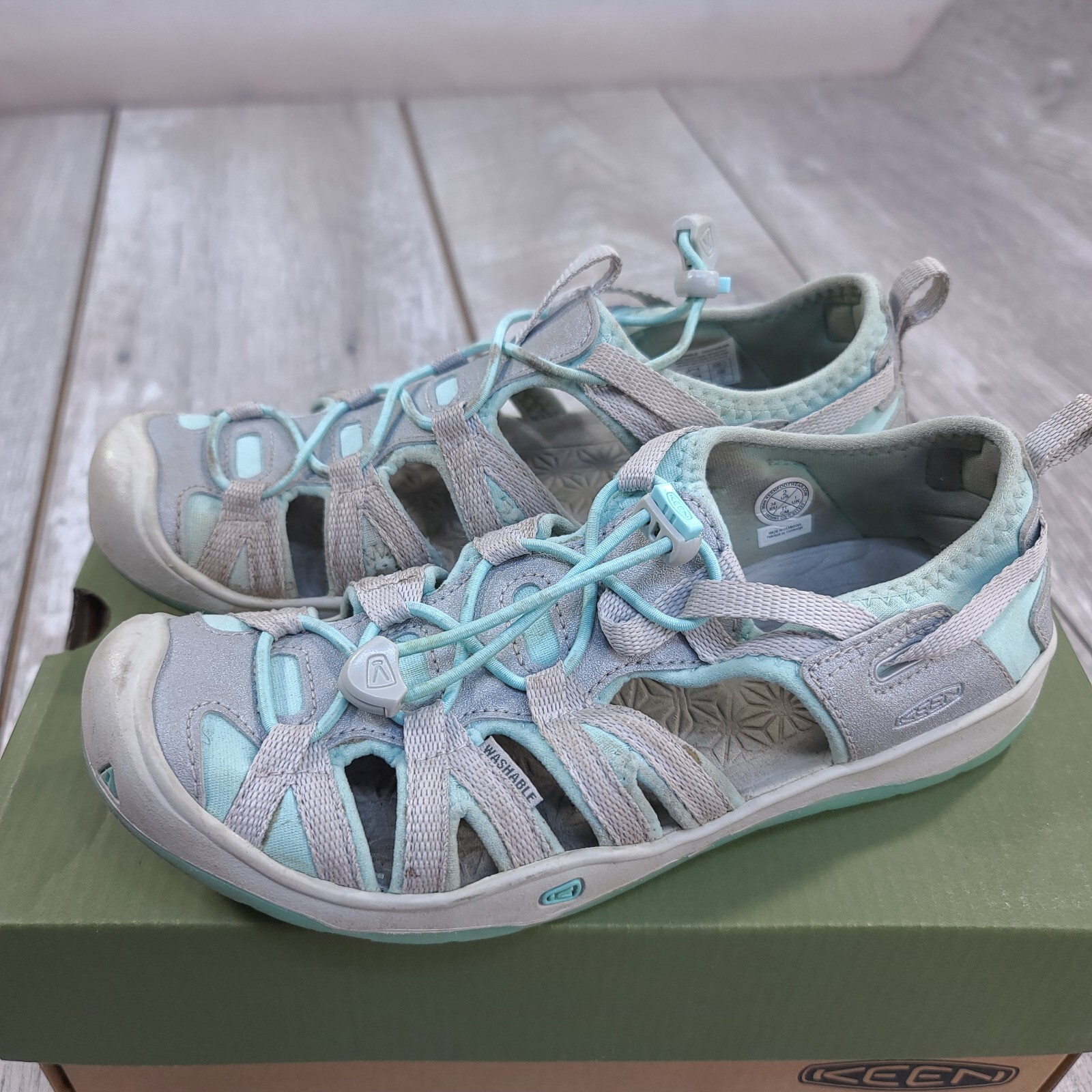 Sandali Moxie Keen Big Kids taglia 2 blu tinta vapore lavabili scarpe da passeggio trail