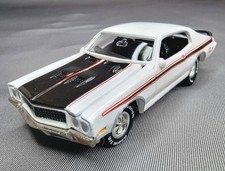 Modellino Buick GSX Hot Rod 1/64 1970 bianco pressofuso con pneumatico in gomma Real Riders - usato in ottime condizioni