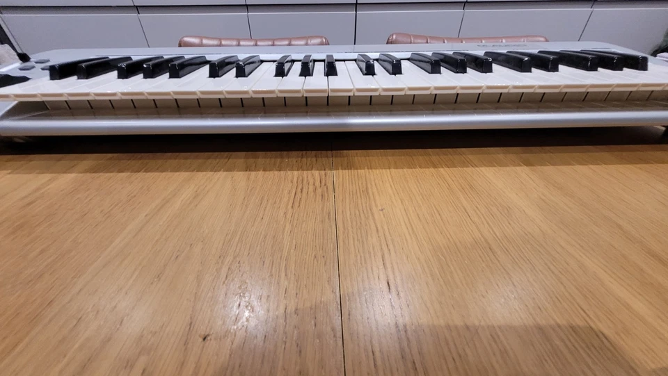 M-Audio KEYSTATION 49e USB Midi Keyboard Controller - Image 2 of 4