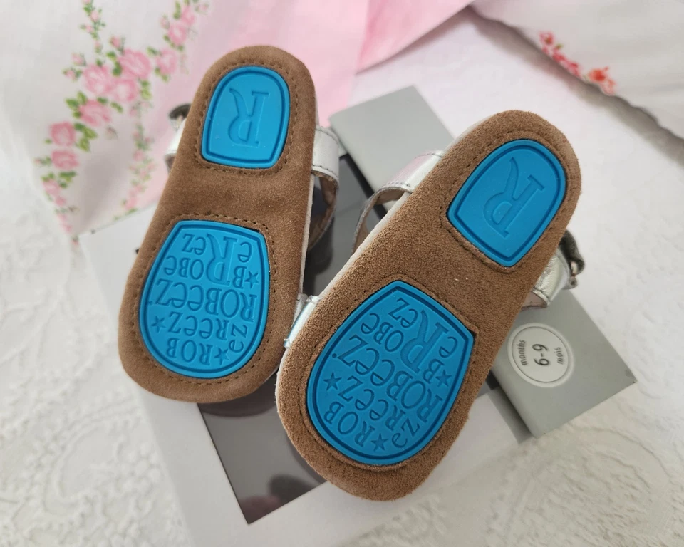 NUEVAS SANDALIAS ROBEEZ FIRST KICKS 0/3 Y 6/9 CUERO MARIPOSA Foto 3 de 3