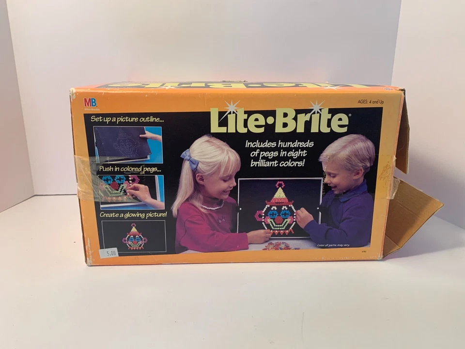 De colección Milton Bradley "Lite-Brite" (1993) con hojas de recarga de personajes de Disney  Foto 4 de 4