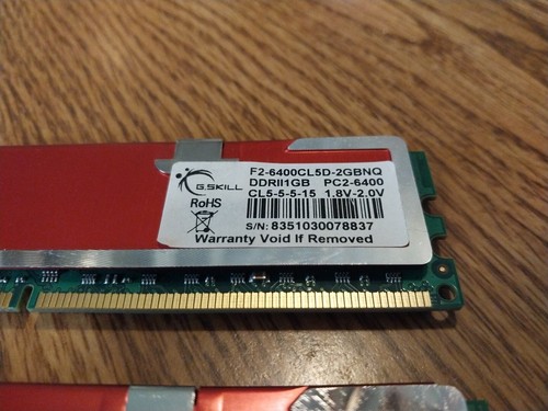 ⭐️⭐️⭐️⭐️⭐️ G. Skill F2-6400CL5D-2GBNQ Desktop Memory RAM 1GB x 4 Sticks - Red - Picture 5 of 13