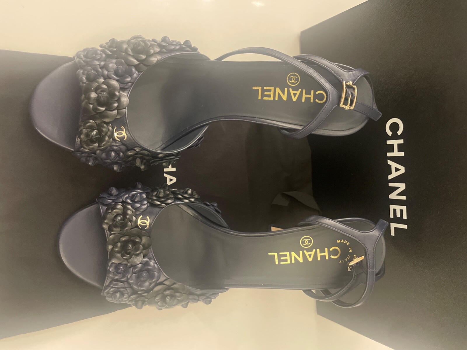 Chanel blue lambskin heels preloved size 40-image