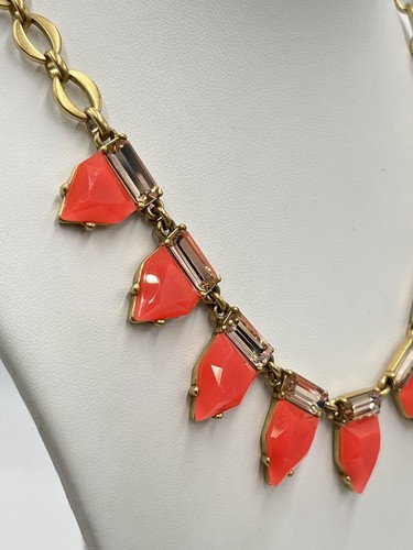 Stella & Dot Coral & Pink Eye Candy Faceted Rhinestone Gold Tone necklace - Picture 8 of 17