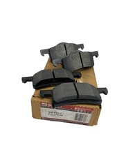 NOS OEM Ford 2003 2006 Expedition + Lincoln Navigator Rear Brake Pads 2004 2005