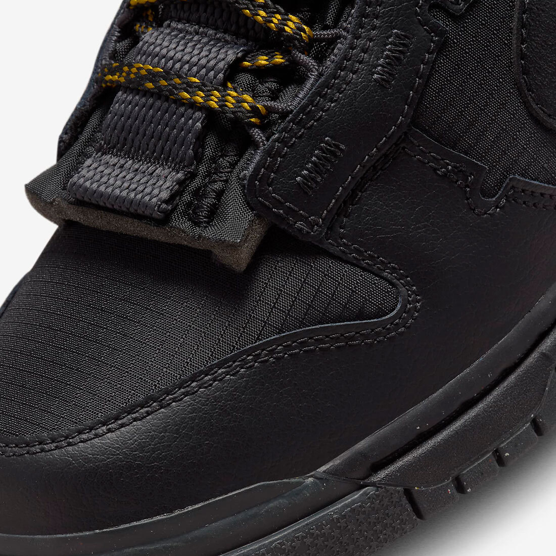 Nike Dunk Low Jumbo Anthracite / Bronzine / Black FB8894-001 Nike Dunk Low Jumbo Anthracite / Bronzine / Black FB8894-001
