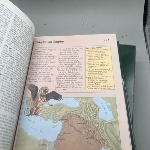 Insight on the Scriptures 2 Volume Complete Set 1988 Watchtower Bible Hardcover! - Picture 17 of 18