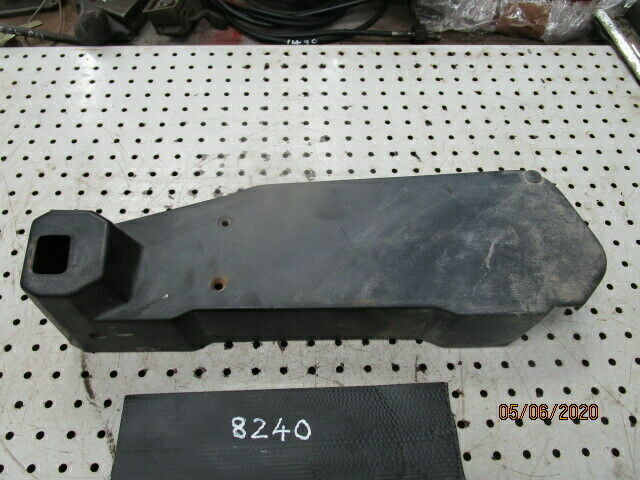 For Ford 8240,7840 Cab LH Steering Column Plastic Cover in Good Condition Niska cena super tanio