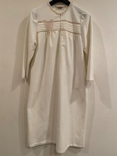 Vintage Vanity Fair Ivory Color Night Gown/Robe w/Lace Trim - M