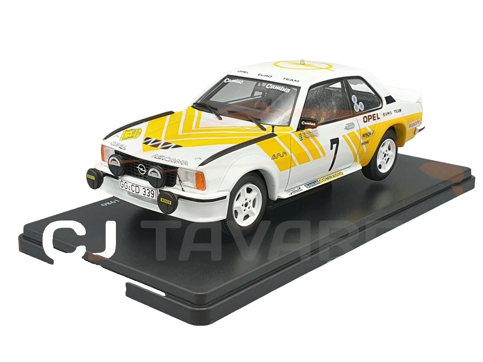 1:24 Scale Diecast Sport & Touring Cars 1980 Vehicle Year