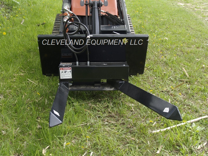 NEW BRADCO MINI TREE FORK / NURSERY FORKS ATTACHMENT Bobcat MT100 L28