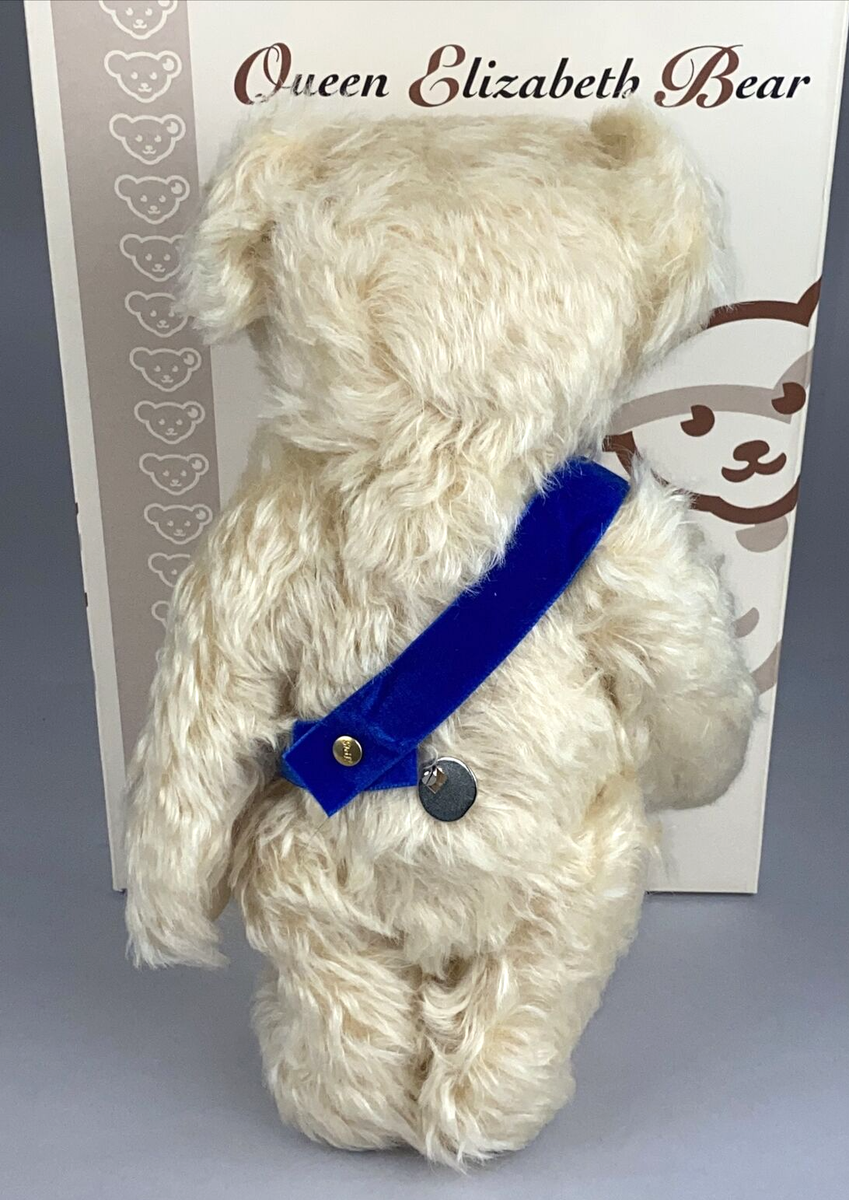 Steiff Queen Elizabeth Bear - 80th Birthday Ltd Ed. Musical - 2006