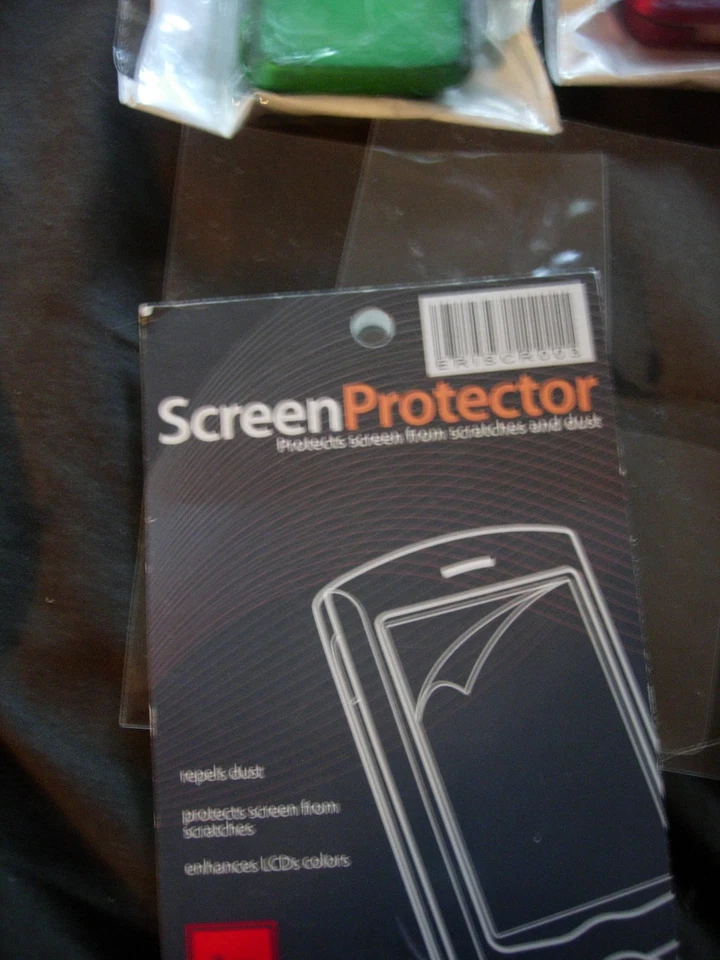 Sony Ericson TM506 covers ear phone headsets pads screen protectors charger      - Image 4 of 4