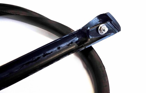Mercedes-Benz W107 (R107) - Bumper Rubber Set, NEW - Picture 3 of 7