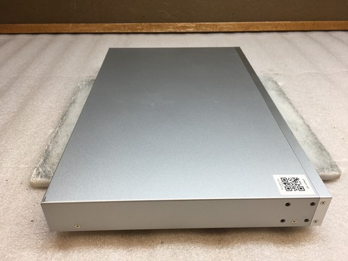 Passerelle de sécurité d'entreprise Ubiquiti UniFi Network Dream Machine Pro UDM-Pro - Photo 4/5