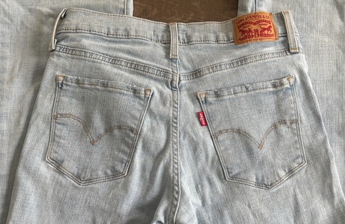 Levi's 315 stivaletto modellante taglio jeans donna taglia vita 26 lunghezza 30 lavaggio leggero - Foto 6 di 11