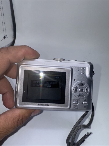 Panasonic Lumix Digital Camera DMC-LZ3 5.0MP w/ Fresh Batteries - Picture 5 of 10