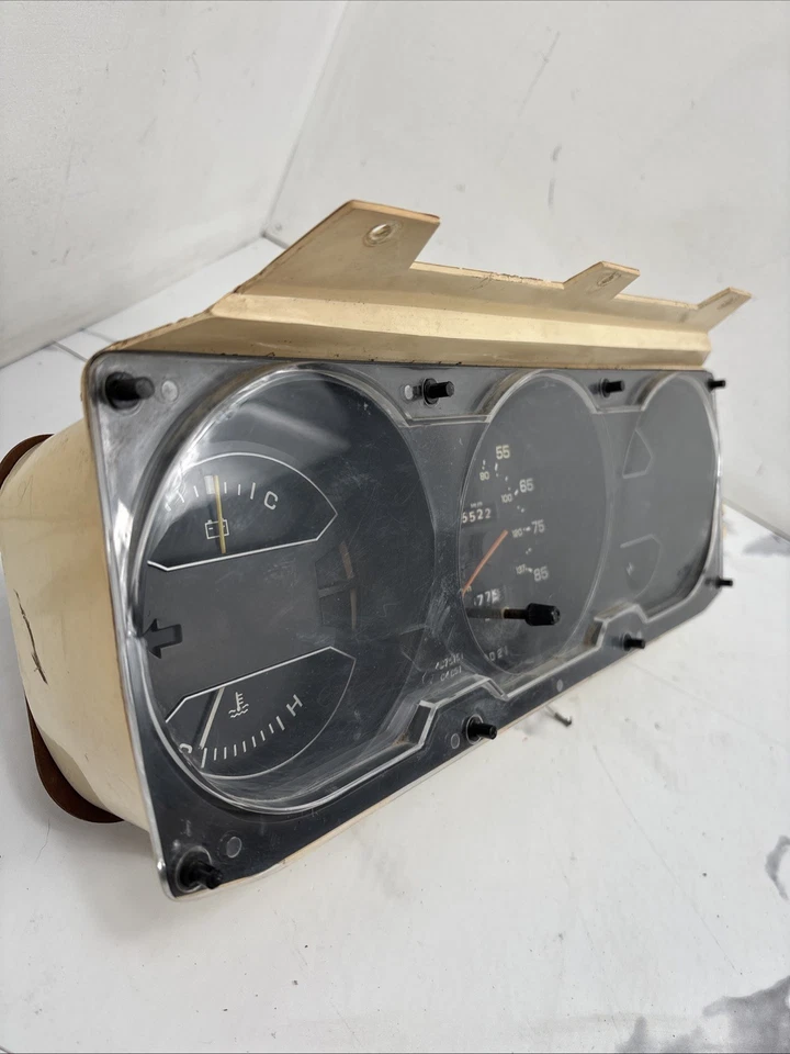 Dodge D100/D150/D250 1981-1989 Ram Ram Ram Charger calibre clúster 85 k sin probar Foto 2 de 4
